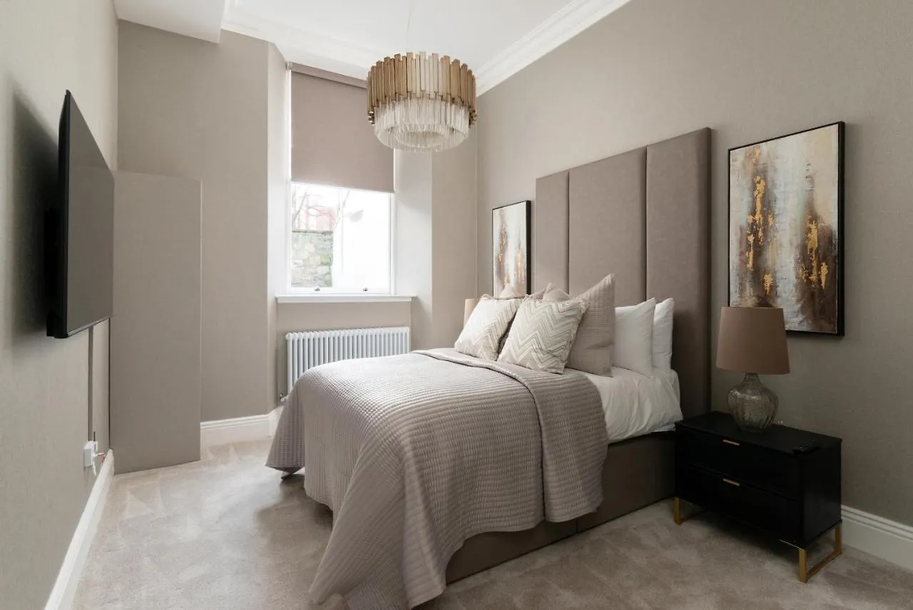 Luxury Georgian City Retreat - Hot Tub - Patio Edinburgh Apartmán